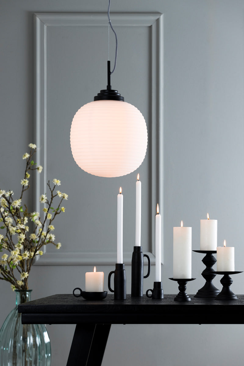 OPPILO MATT BLACK CANDLE HOLDER