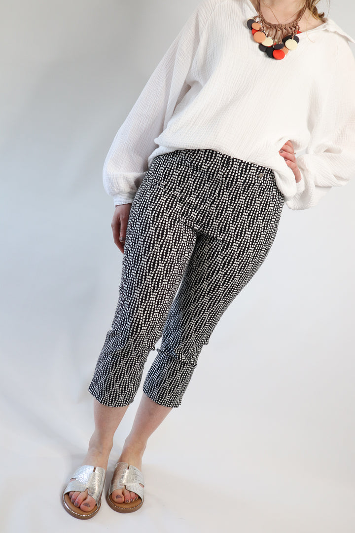 BLACK ROSE 07 SPECKLE WAVE CROPPED TROUSERS