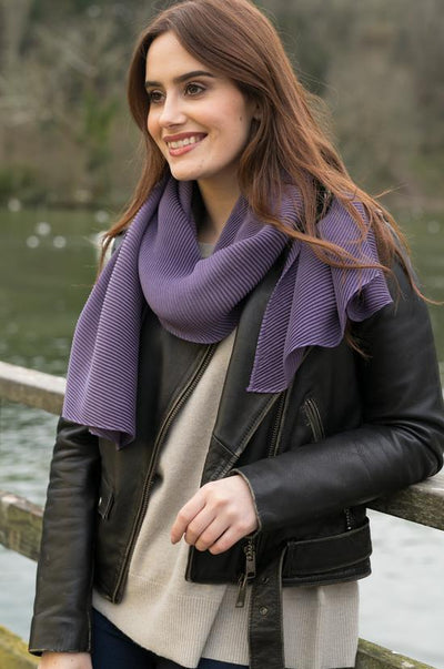 PLEATED SCARF
