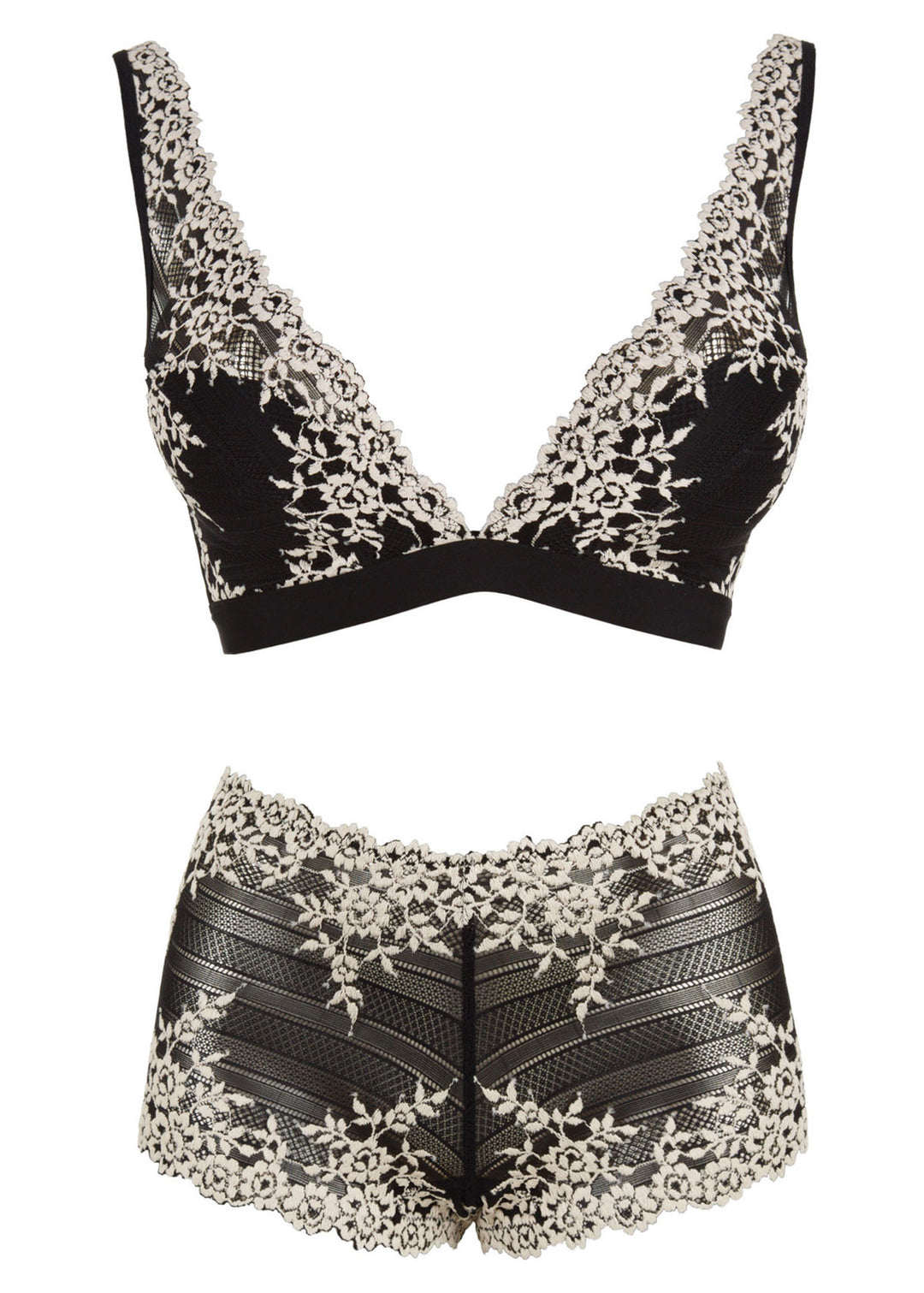 BLACK EMBRACE LACE SOFT CUP BRA