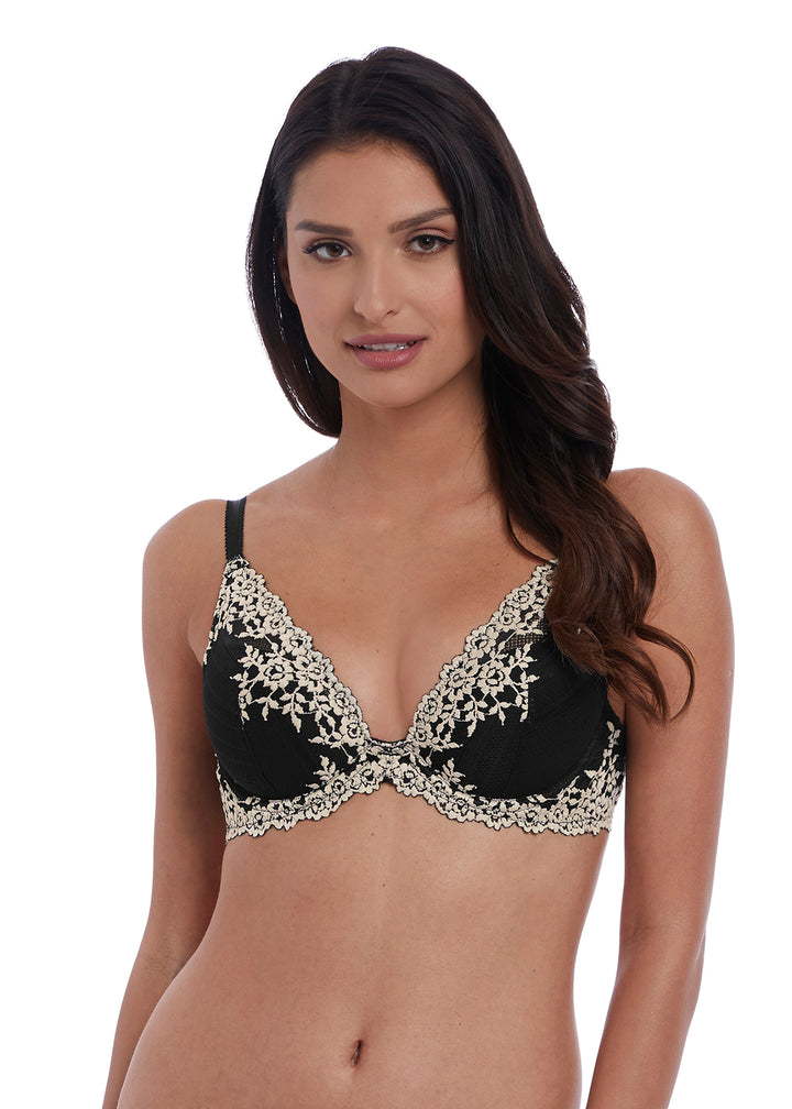 BLACK EMBRACE LACE PLUNGE BRA