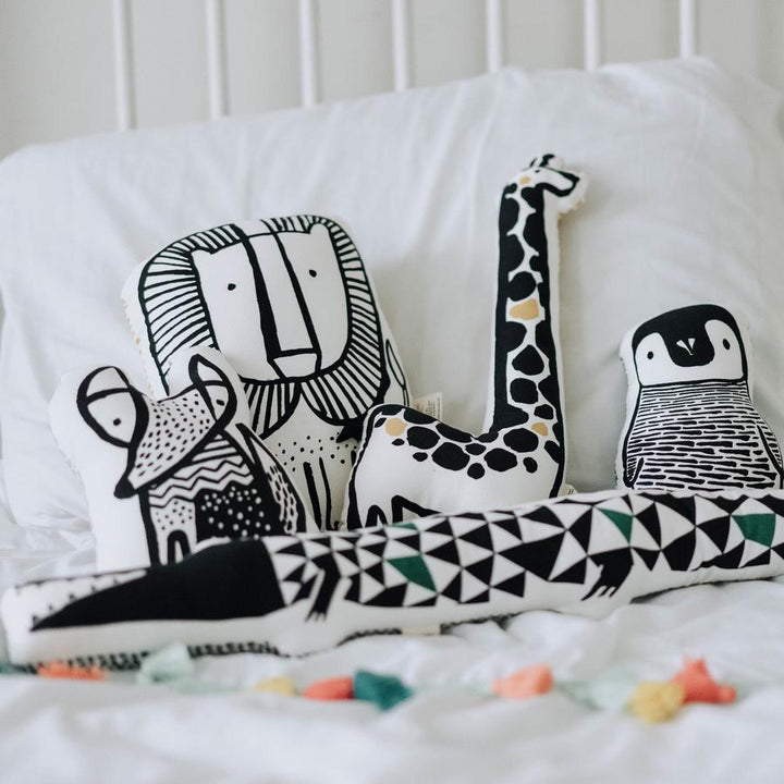 ALLIGATOR THROW PILLOW