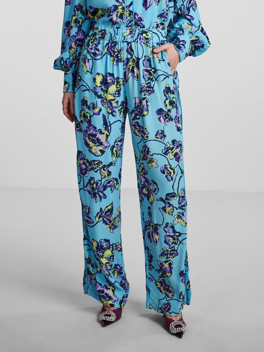 BLUE TOPAZ FLORAL TROUSERS