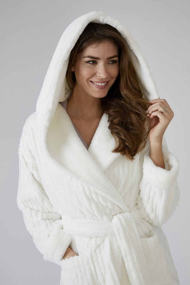 CREAM CLOUD ROBE