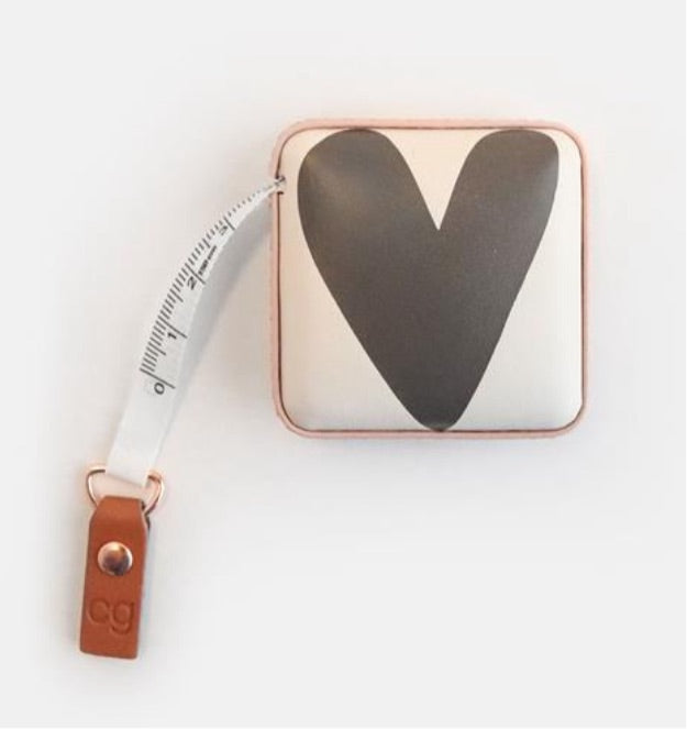 CHARCOAL HEARTS SQAURE TAPE MEASURE 1.5M