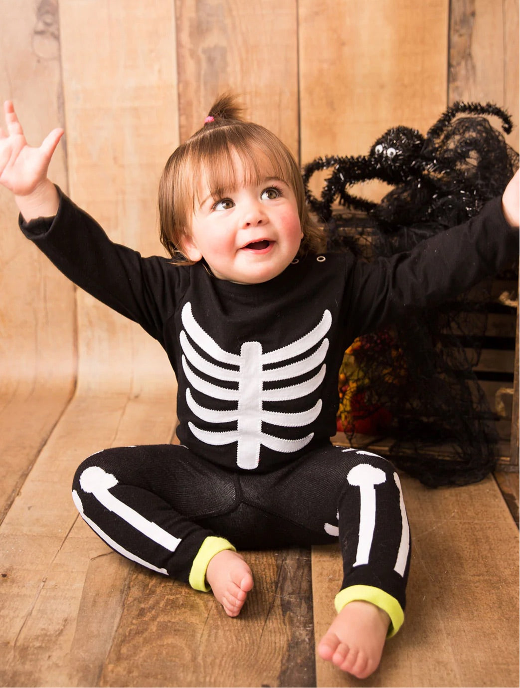 SKELETON TOP