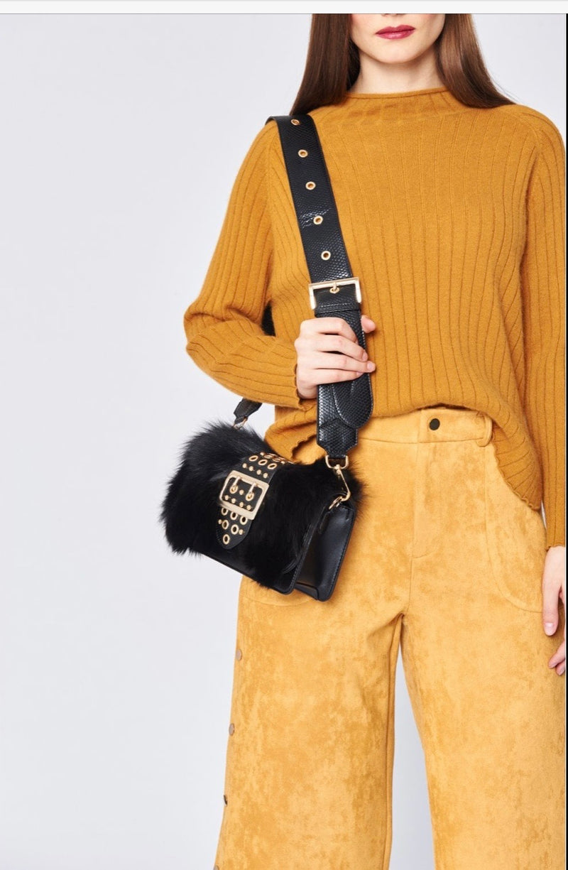 BLACK BUCKLE BAG