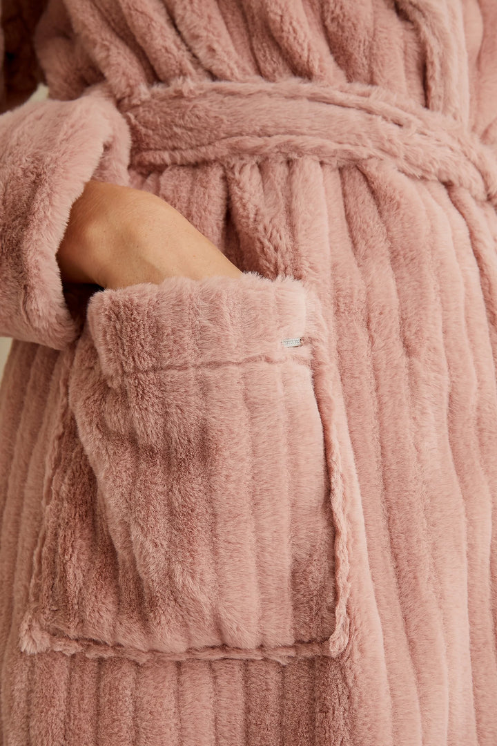 DUSKY PINK CLOUD ROBE