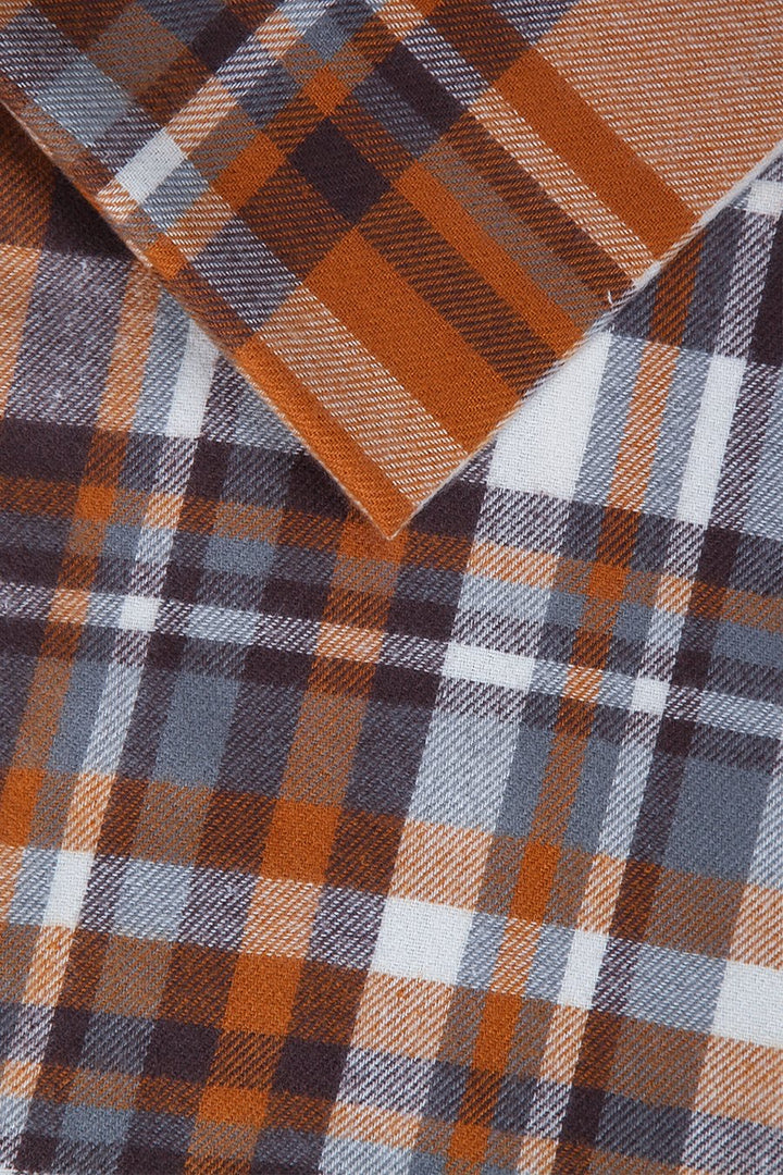 TAN CHECKED BLANKET SCARF