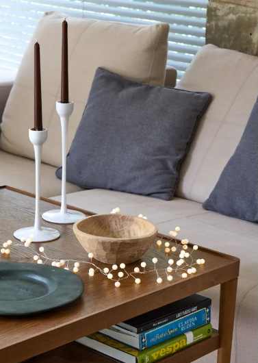 SNOWBERRY WHITE BATTERY LIGHTS