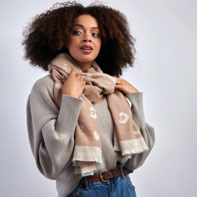 TAUPE DOUBLE-SIDED ANIMAL PRINT BLANKET SCARF