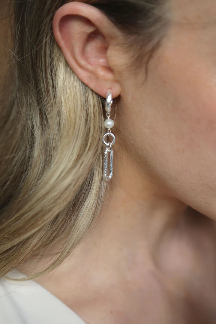 VIRTUE EARRINGS SILVER